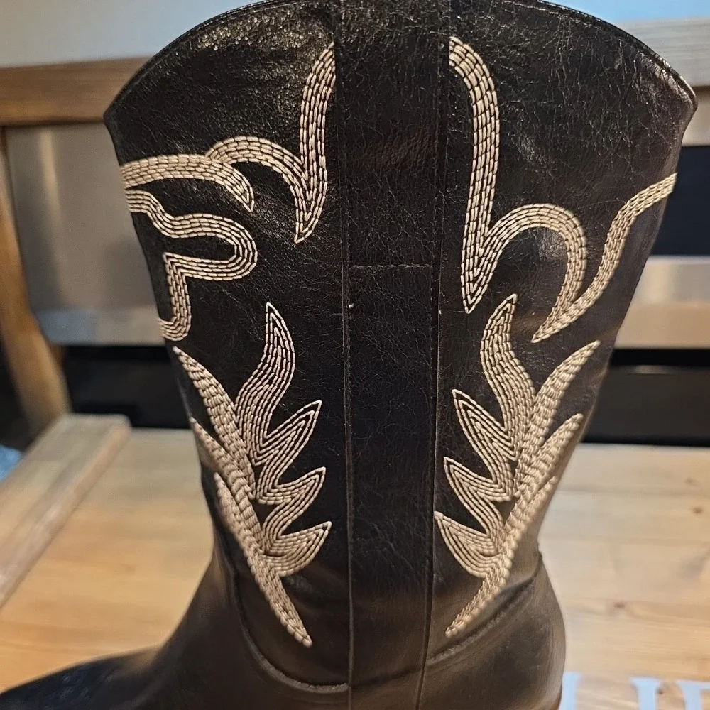 Contrast Embroidered Black‎ Leather Western Boots Oasis Society EXCELLENT